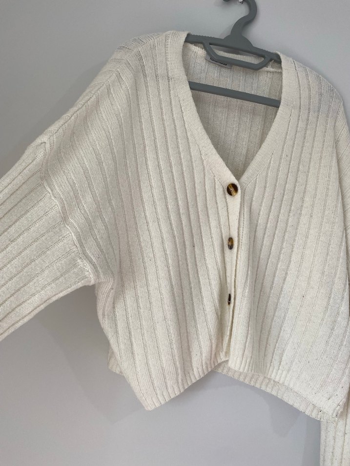 Kadın Beyaz Yün Uzun Kollu Yüksek Yaka Kazak - Görsel 3