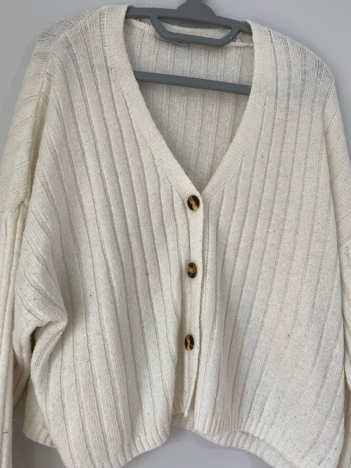 Kadın Beyaz Yün Uzun Kollu Yüksek Yaka Kazak - Görsel 4