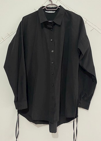 Siyah Düğmeli Uzun Kollu Kadın Gömlek - Görsel 2