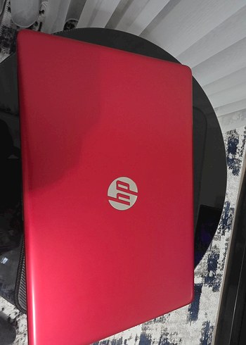 Kırmızı Renkli Laptop Bilgisayar - Görsel 5