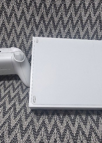 Xbox Series S Oyun Konsolu ve Kumanda - Görsel 4