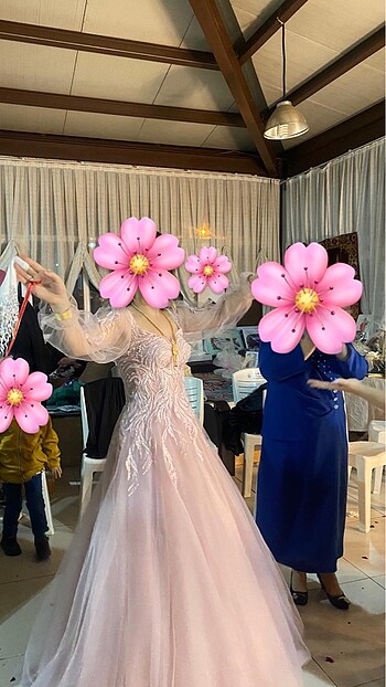 Nişan elbisesi