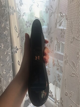  Beden Carolina Herrera- Good Girl