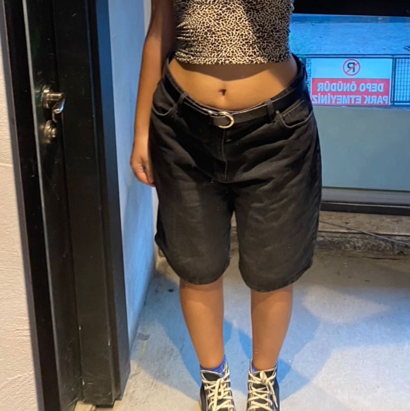 Siyah Uzun Şort - Görsel 4