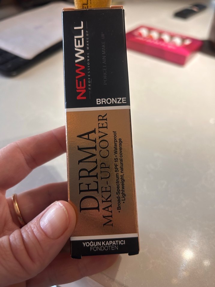 New Well Derma Yoğun Kapatıcı Fondöten - Görsel 3