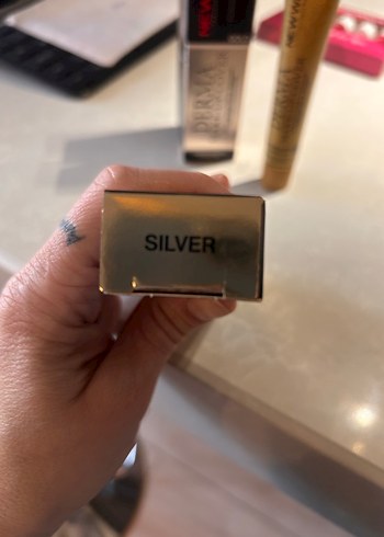 New Well Derma Yoğun Kapatıcı Fondöten - Görsel 4