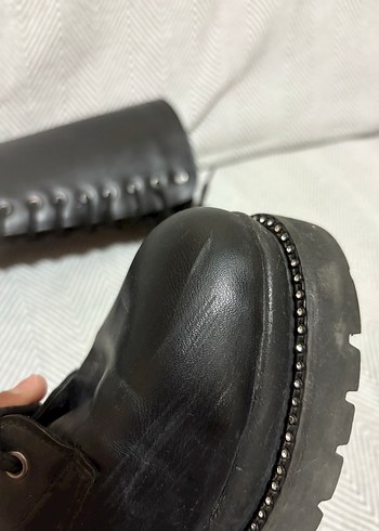40 Beden Siyah Deri Bağcıklı bağcıklı Bot