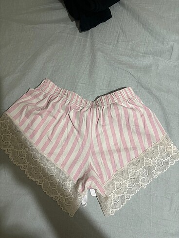 Diğer Mini dantelli şort