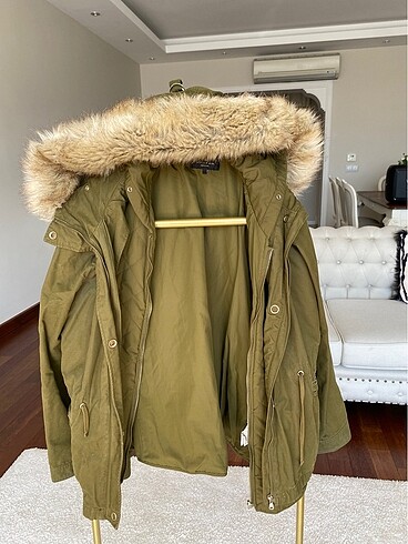 Zara haki kürklü mont
