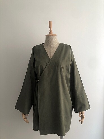 Suud Collection Özel dikim kimono
