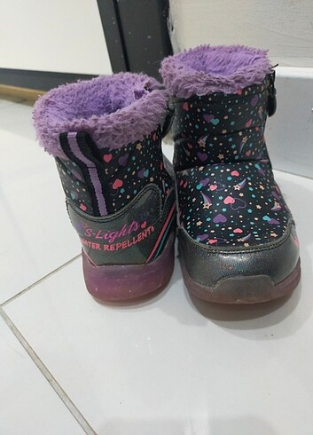 Skechers bot