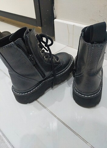 H&M H&m Parlak bot