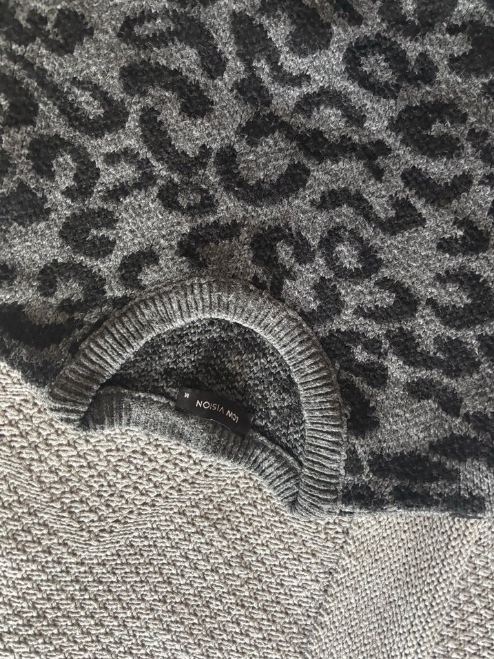 Kısa kol triko kazak - Görsel 2