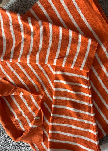 Turuncu Çizgili triko - Görsel 3