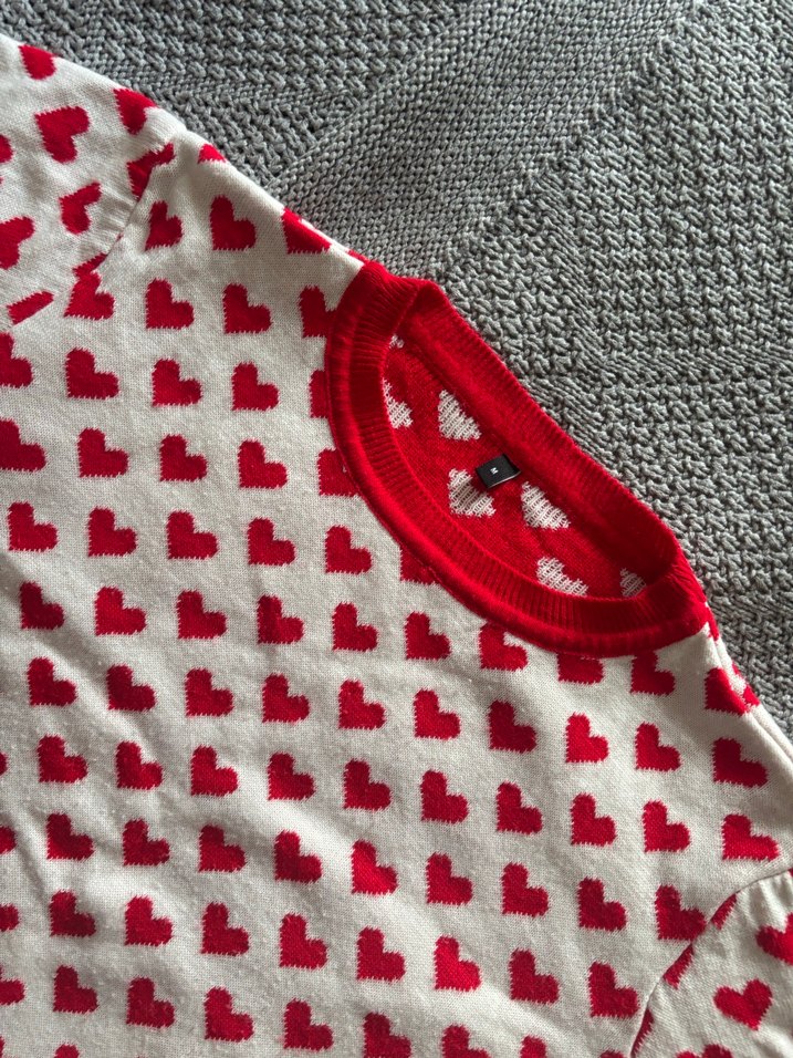 Kırmızı Kalp Desenli Kadın Triko Kazak - Görsel 2