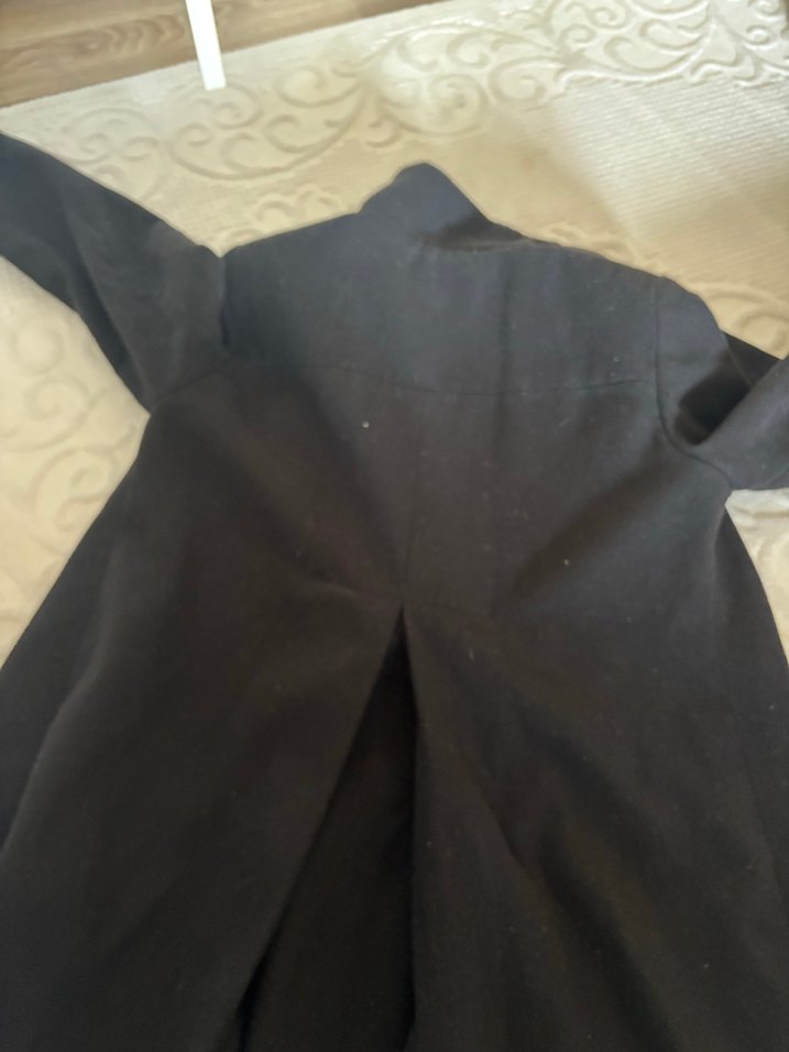 Siyah Düğmeli Midi Kaban - Görsel 4