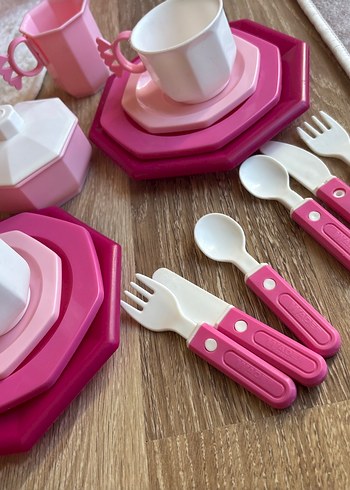 Renkli Pembe Çocuk Tabak, Çatal ve Bıçak Seti