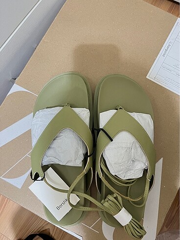 Bershka Bershka sandalet