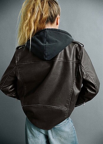 Zara Suni deri biker ceket