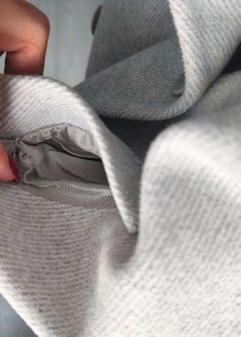 Çift düğmeli gri kaban - Görsel 6