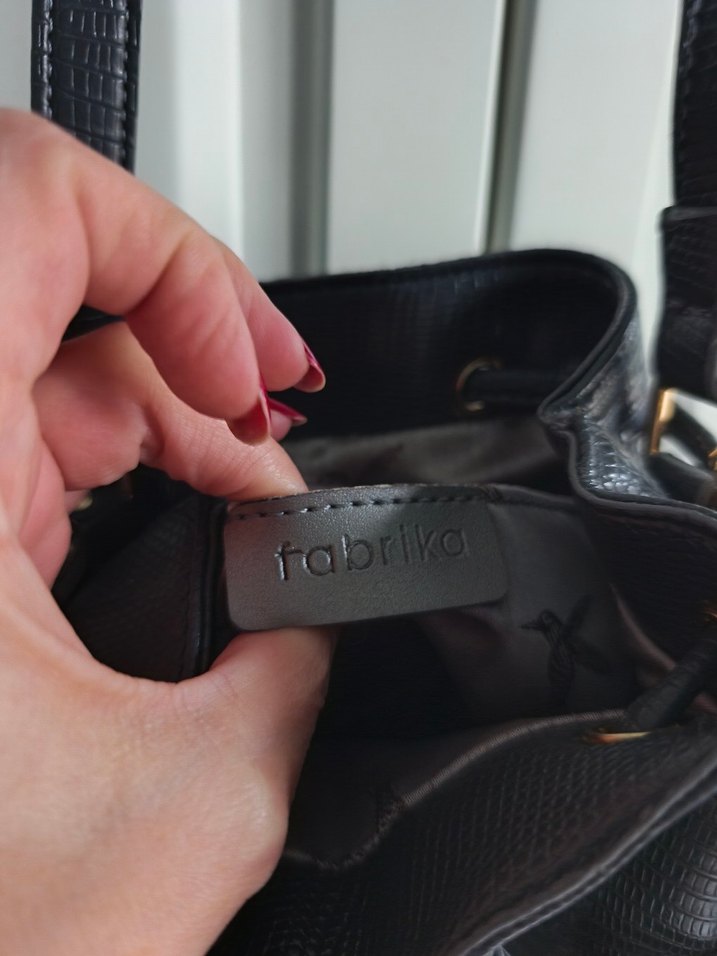 Kemer Detaylı  Deri Çanta - Görsel 3