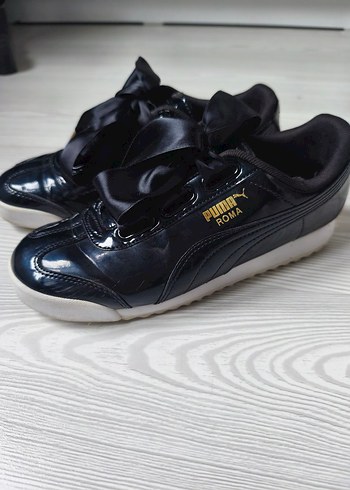 Siyah Parlak Puma Roma Kadın Spor Ayakkabı - Görsel 2