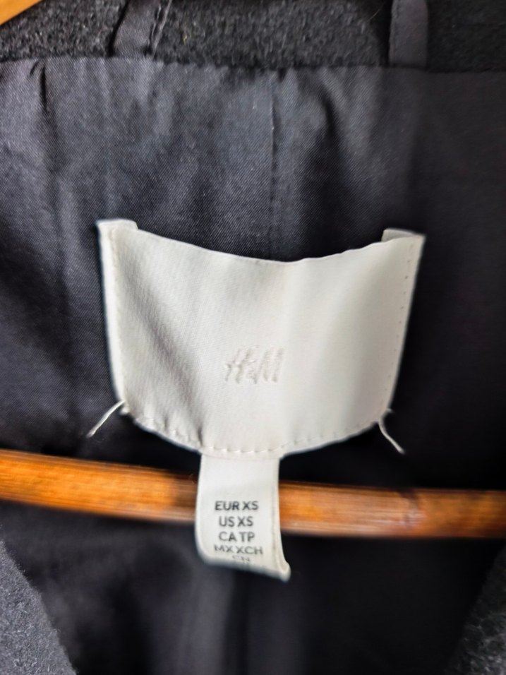 Siyah Çift Düğmeli Kısa Kaban - Görsel 3