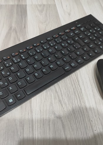 Lenovo Kablosuz Klavye & Mouse Seti