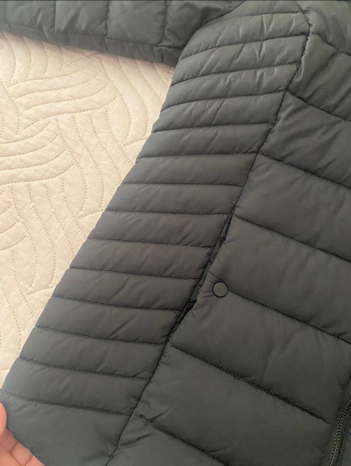 LCW Siyah Kadın Midi Kışlık Mont - Görsel 2