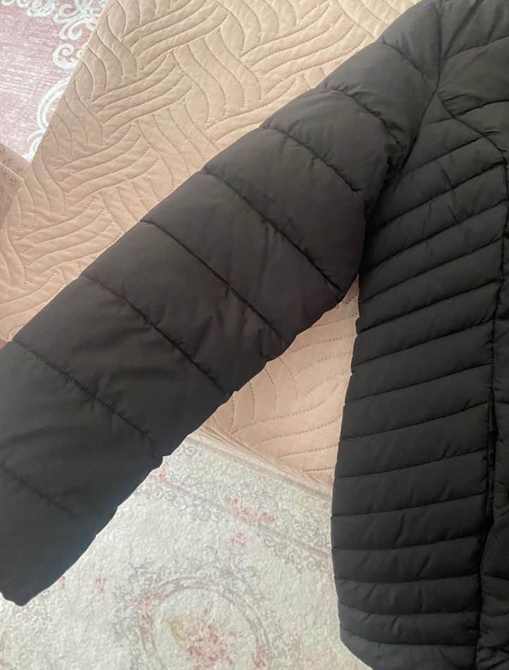 LCW Siyah Kadın Midi Kışlık Mont - Görsel 3