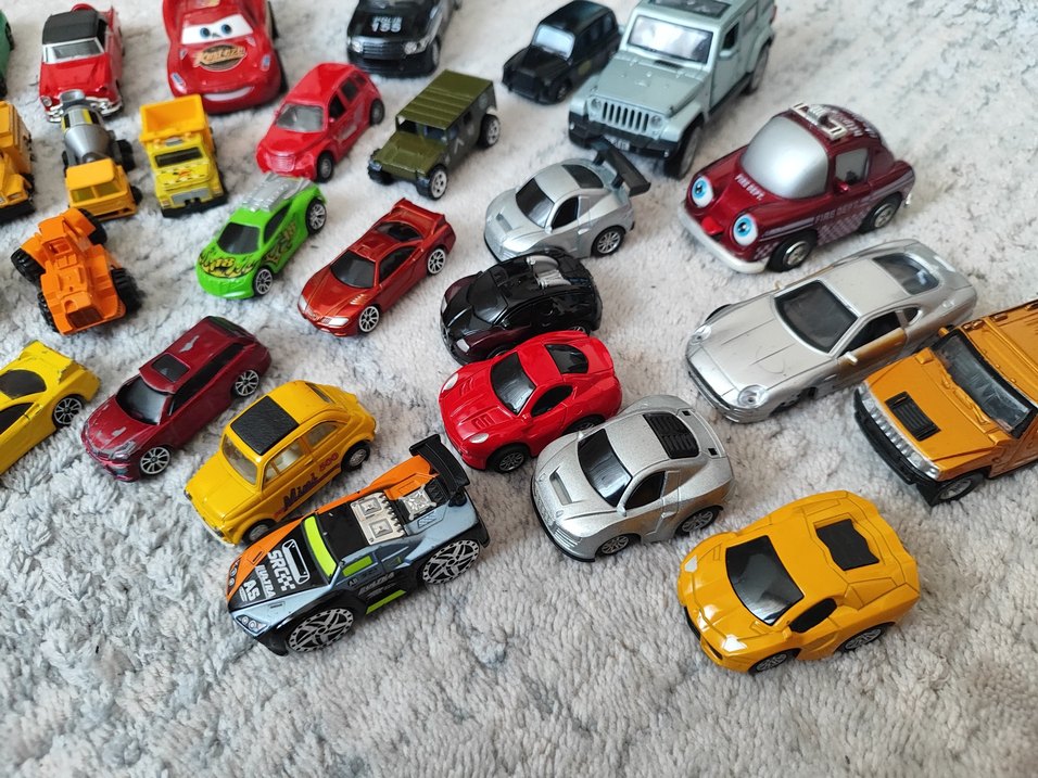 Renkli Mini Oyuncak Arabalar Seti - Görsel 2