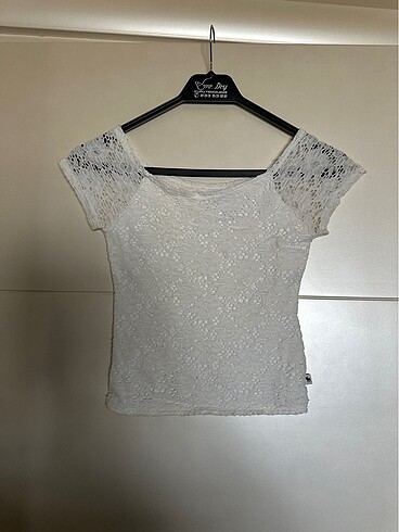 ABERCROMBIE DANTELLİ BLUZ