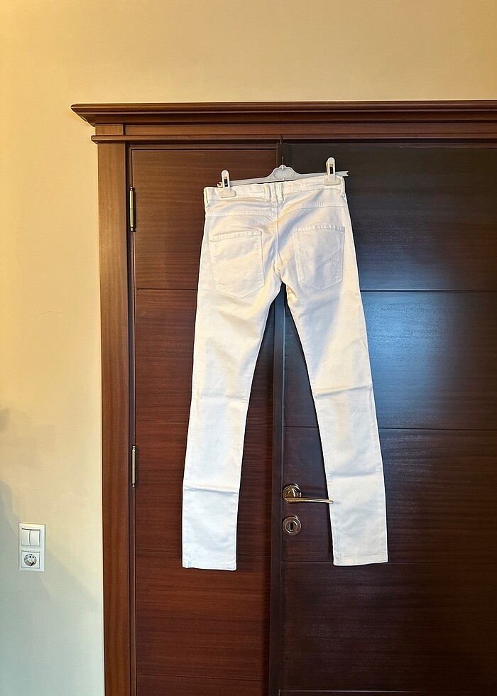 ZARA 13/14 YAŞ ERKEK BEYAZ JEAN PANTOLON - Görsel 3