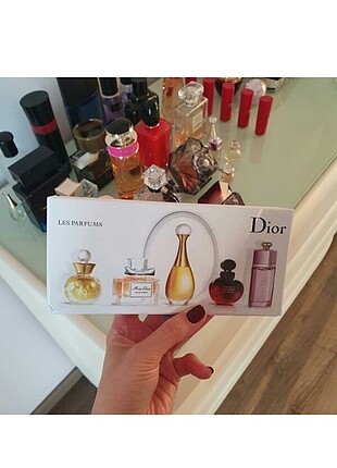 Dior DİOR YURT DIŞI İTHAL PARFÜM SETİ
