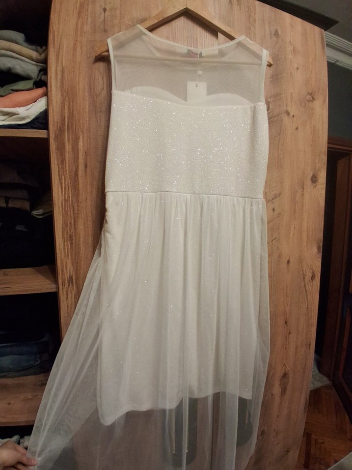 kuyruklu beyaz elbise - Görsel 4