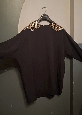 Payet Detaylı Uzun Kollu Siyah Bluz - Görsel 3