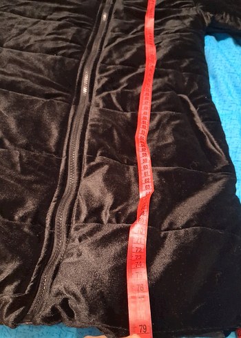 Kürk Detaylı Siyah Kadın Kışlık Mont - Görsel 7