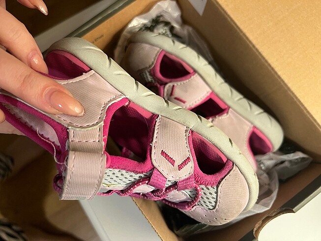 26 Beden pembe Renk Timberland Sandalet