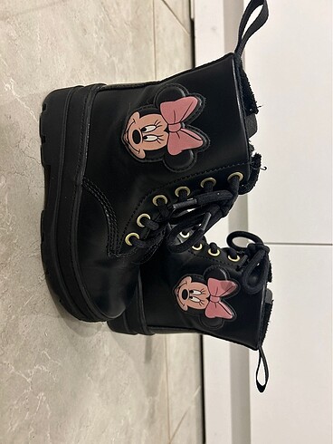 25 Beden siyah Renk Hm Disney