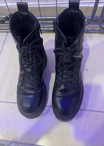 Siyah Bağcıklı Stiletto Topuklu Kadın Bot - Görsel 4