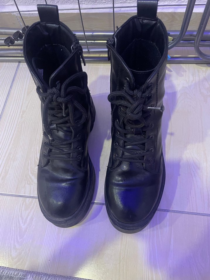 Siyah Bağcıklı Stiletto Topuklu Kadın Bot - Görsel 4