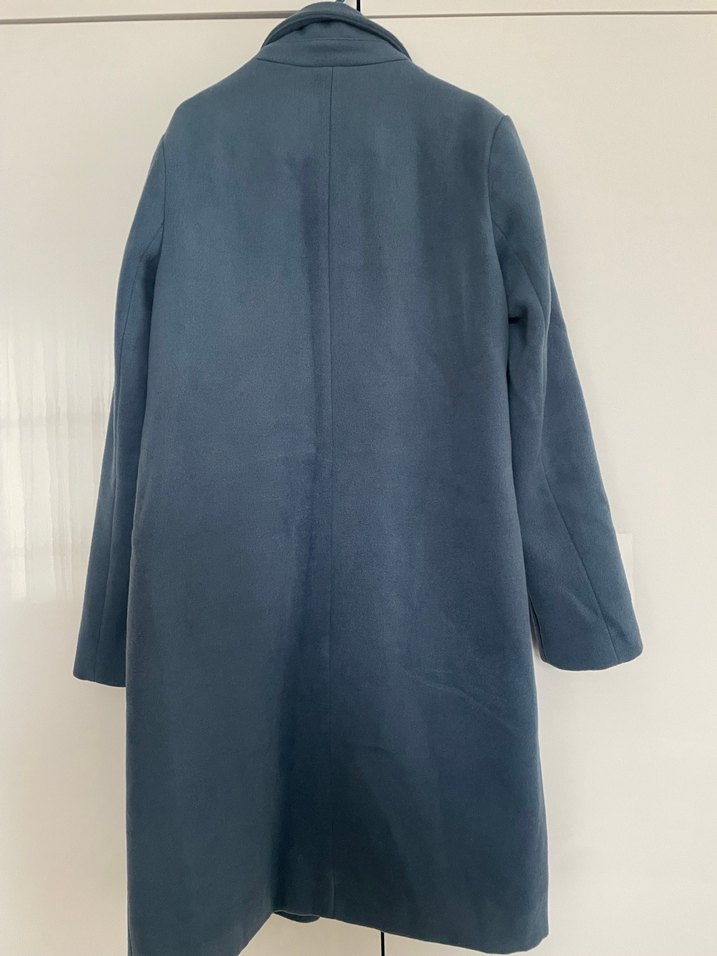 Mavi Düğmeli Klasik Kaban - Görsel 2