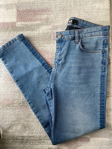 Adl kot pantolon