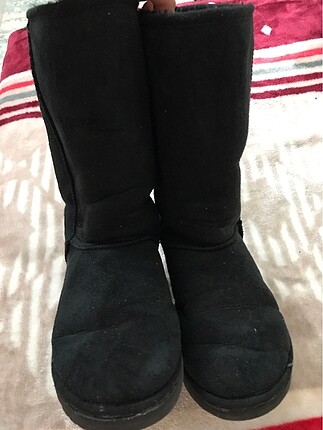 Ugg ayakkabı