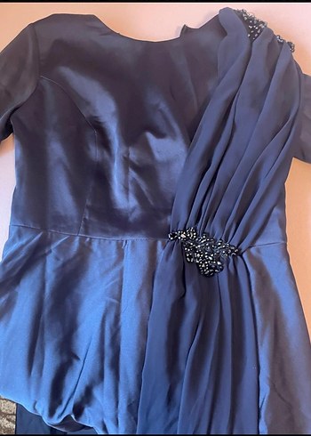 V Yaka Uzun Kollu Gri Drapeli Abiye Elbise - Görsel 7