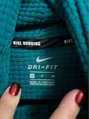 s Beden Nike running antreman üstü