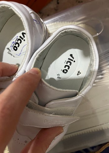 Beyaz Parlak Kemerli Erkek Çocuk Ayakkabısı - Görsel 3