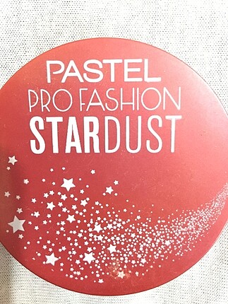 Pastel aydınlatıcı