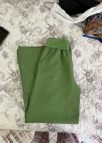 Yeşil Bol Kesim Kemerli Keten Kadın Pantolon - Görsel 3