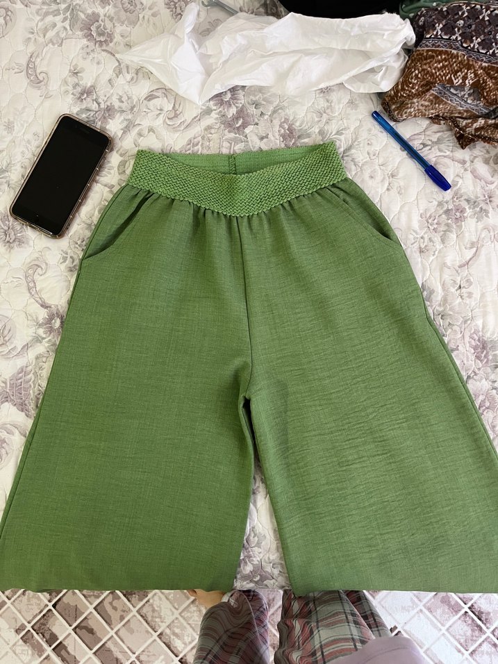 Yeşil Bol Kesim Kemerli Keten Kadın Pantolon - Görsel 2